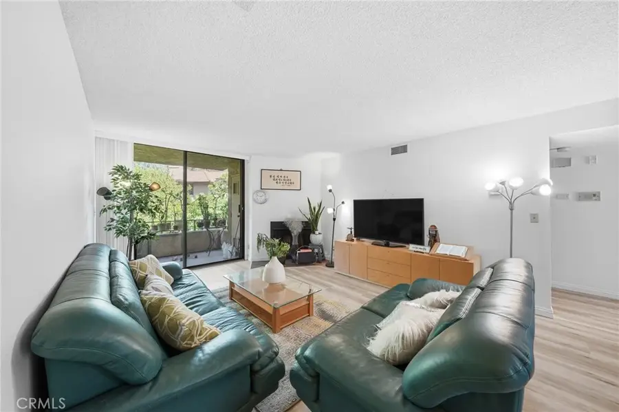 4141 Via Marisol #319, Los Angeles, CA 90042 - #3