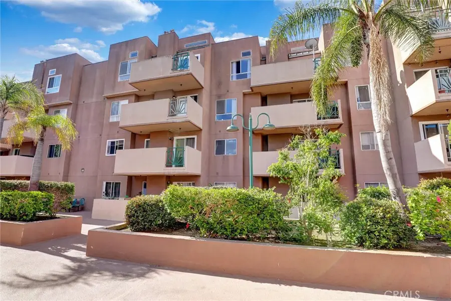 450 E 4th Street #337, Santa Ana, CA 92701 - #2
