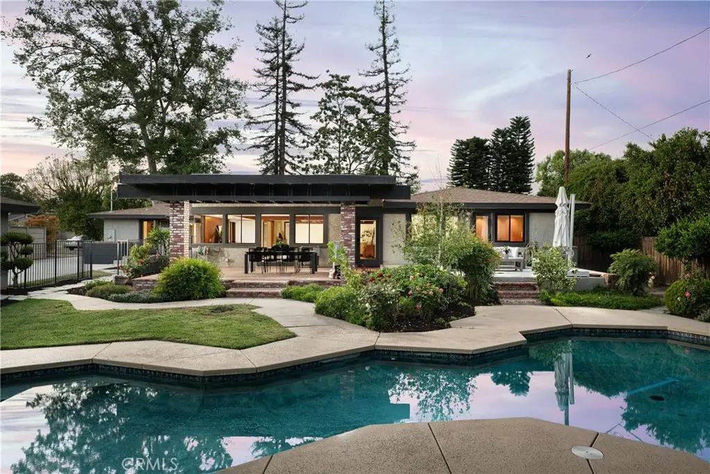 17824 Sunburst, Northridge, CA 91325 - #1