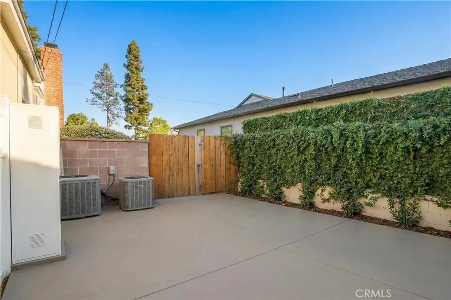 1901 N Bellflower Boulevard, Long Beach, CA 90815 - #3