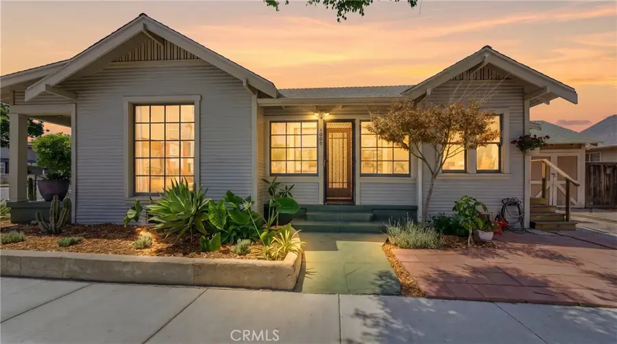 1005 Roswell, Long Beach, CA 90804 - #2