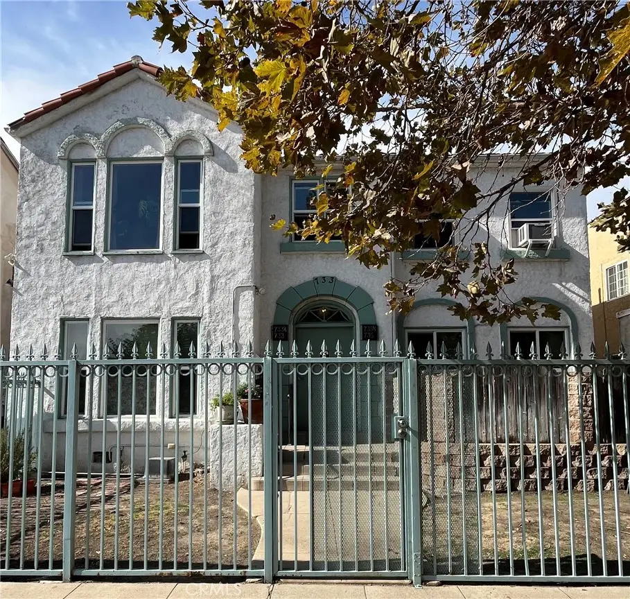 733 N Ridgewood Place, Hollywood, CA 90038 - #1