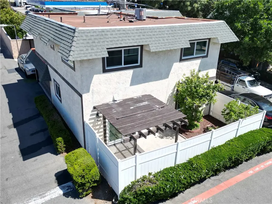 128 Fairview Street #1, Santa Ana, CA 92704 - #3