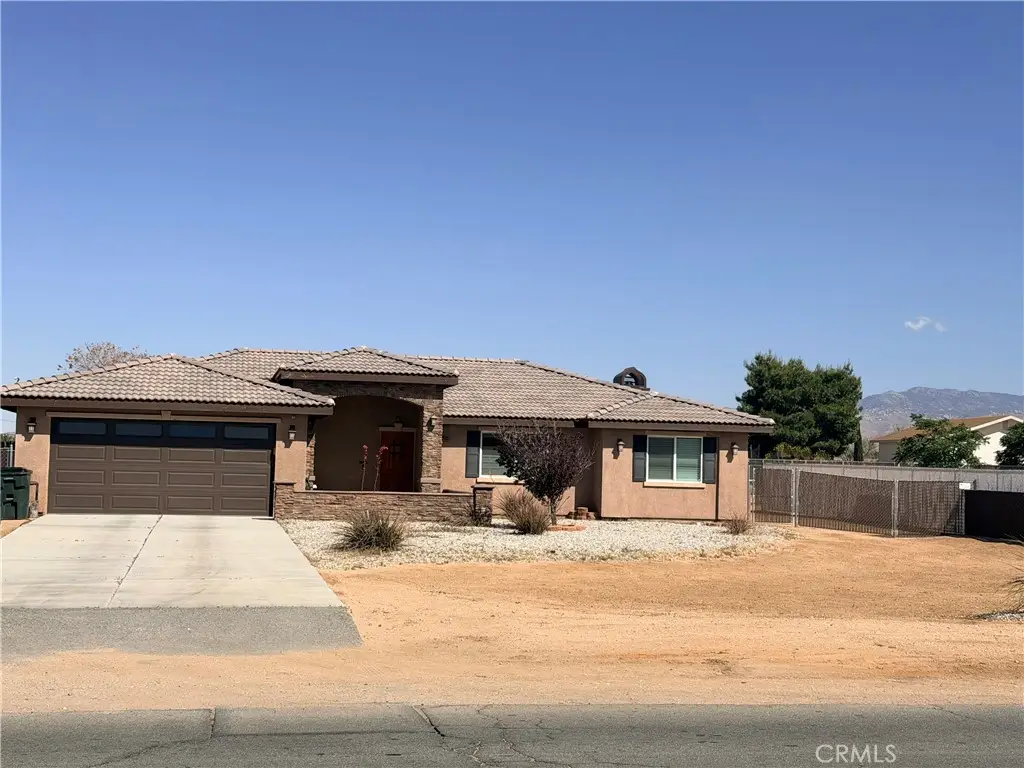 12833 Algonquin, Apple Valley, CA 92308 - #1