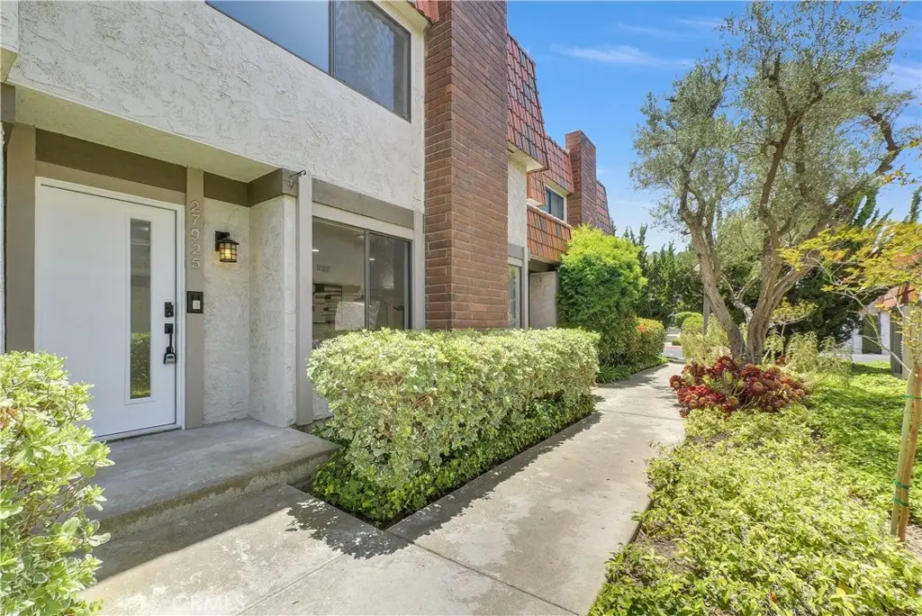 27925 Ridgebluff Court, Rancho Palos Verdes, CA 90275 - #1