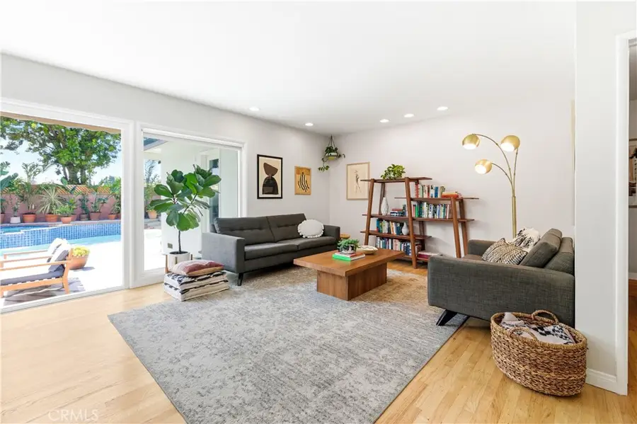 829 Lees, Long Beach, CA 90815 - #2