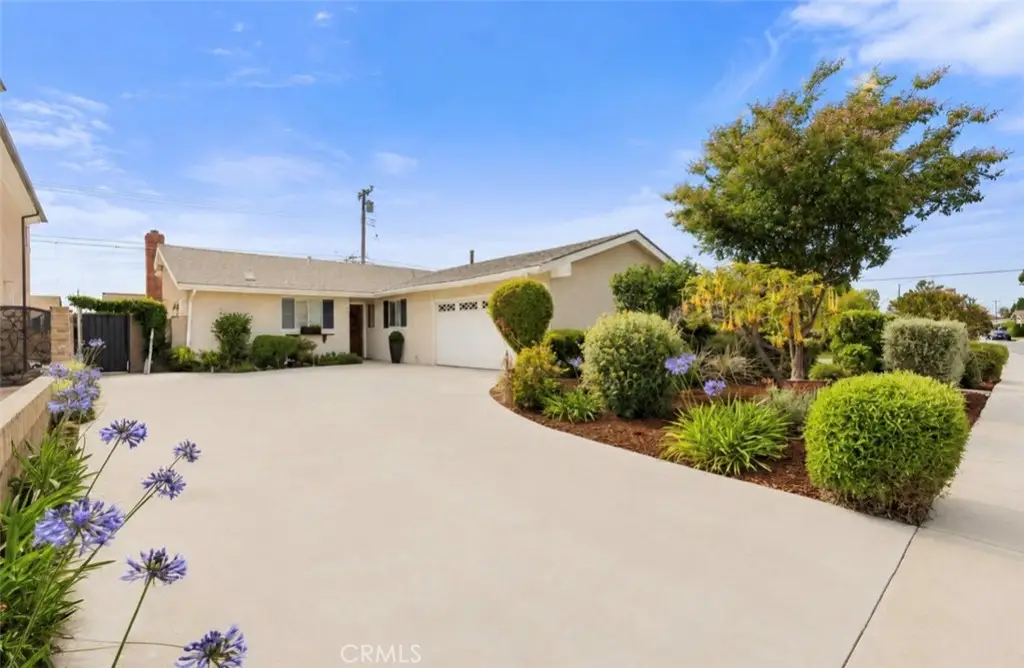5339 Stevely, Lakewood, CA 90713 - #1
