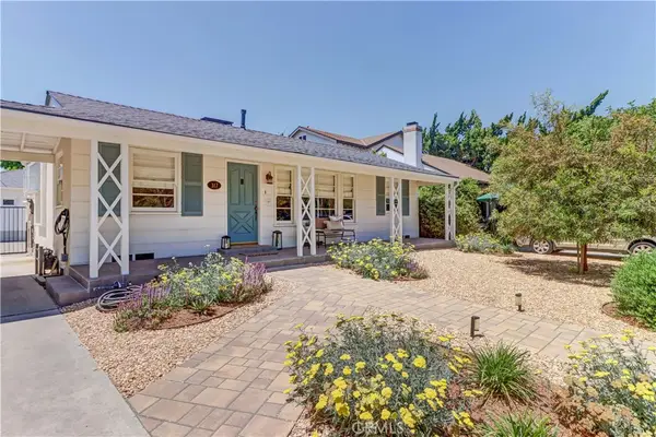 317 N Beachwood Avenue, Burbank, CA 91506
