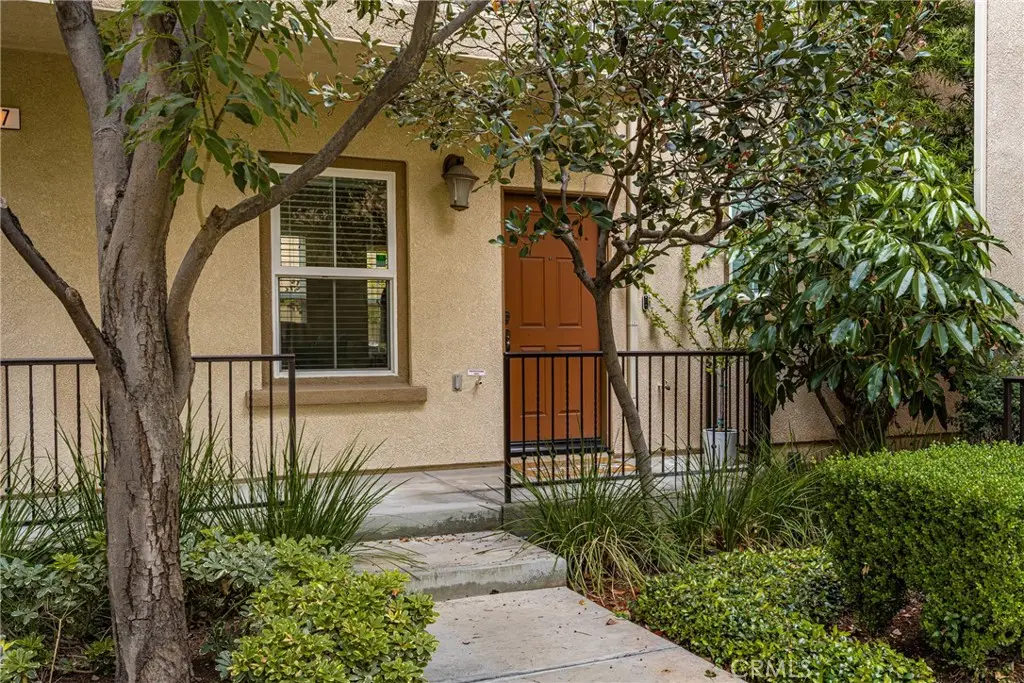 253 E Santa Fe Court, Placentia, CA 92870 - #1