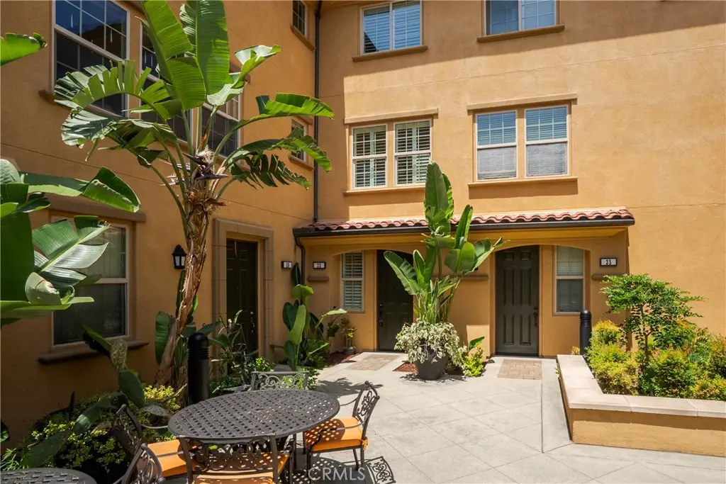 33 Silverado, Irvine, CA 92618 - #1