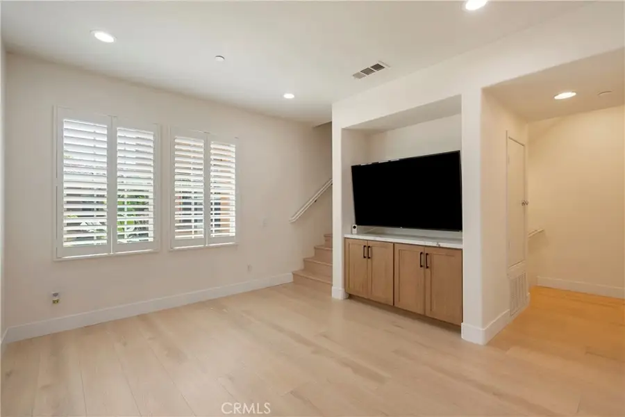 33 Silverado, Irvine, CA 92618 - #3