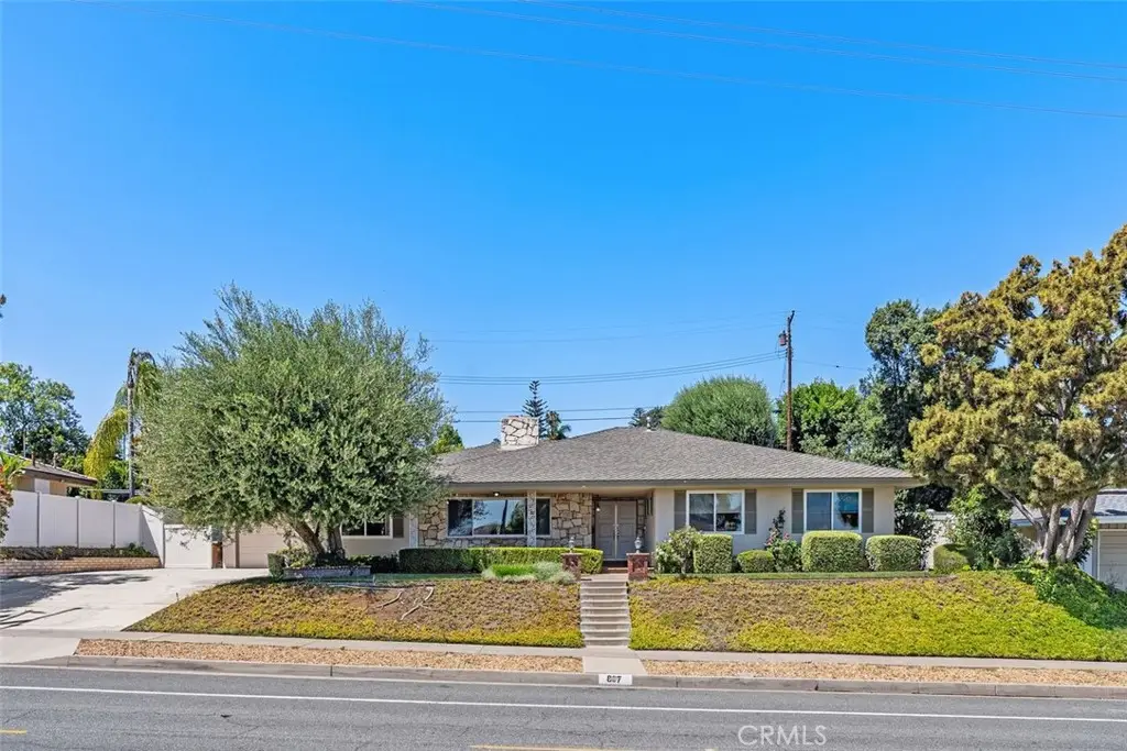 807 Dorothy Lane, Fullerton, CA 92831 - #1