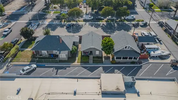 322 W B, Ontario, CA 91762