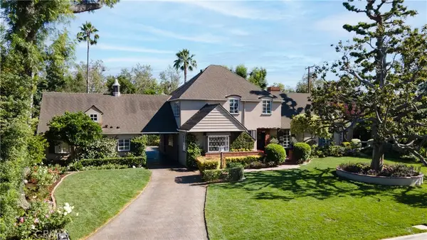 936 W River Lane, Santa Ana, CA 92706