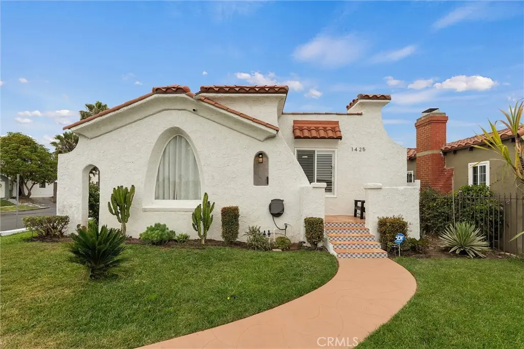 1425 W 79th, Los Angeles, CA 90047 - #1