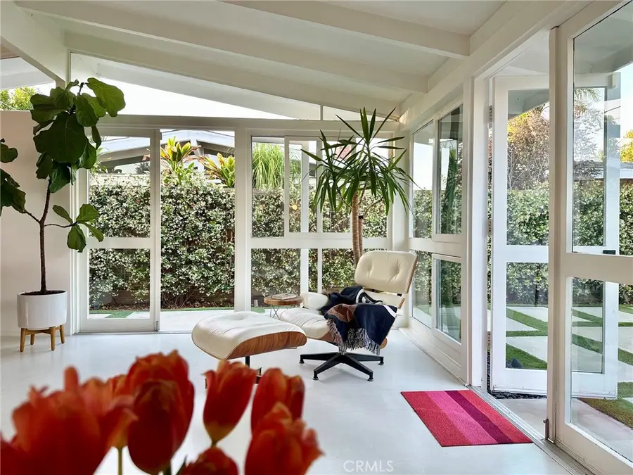 3065 Stevely, Long Beach, CA 90808 - #3