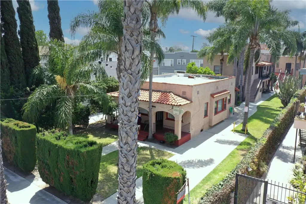 1130 E 5th Street, Long Beach, CA 90802 - #1