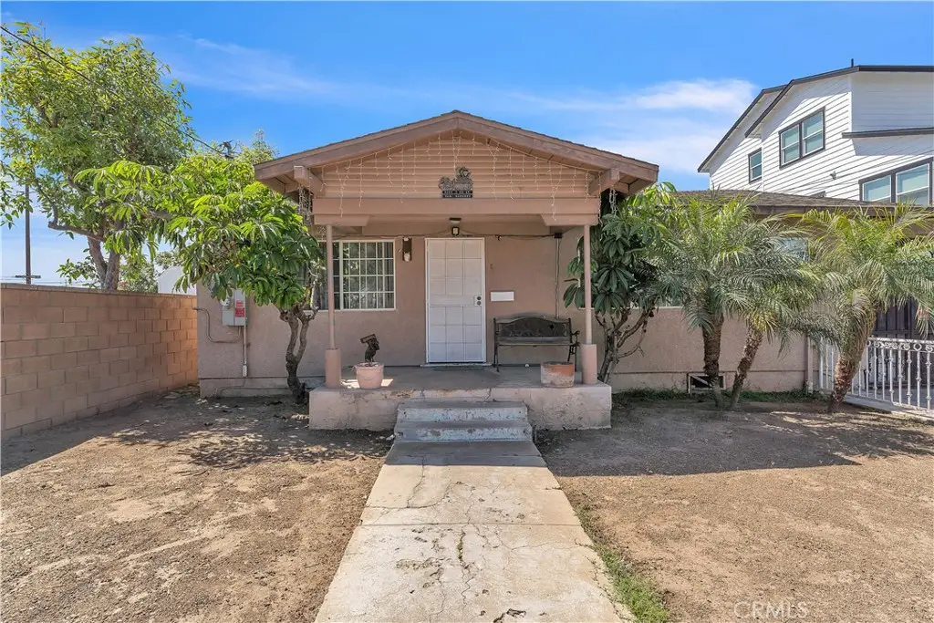 1208 E 3rd, Santa Ana, CA 92701 - #1