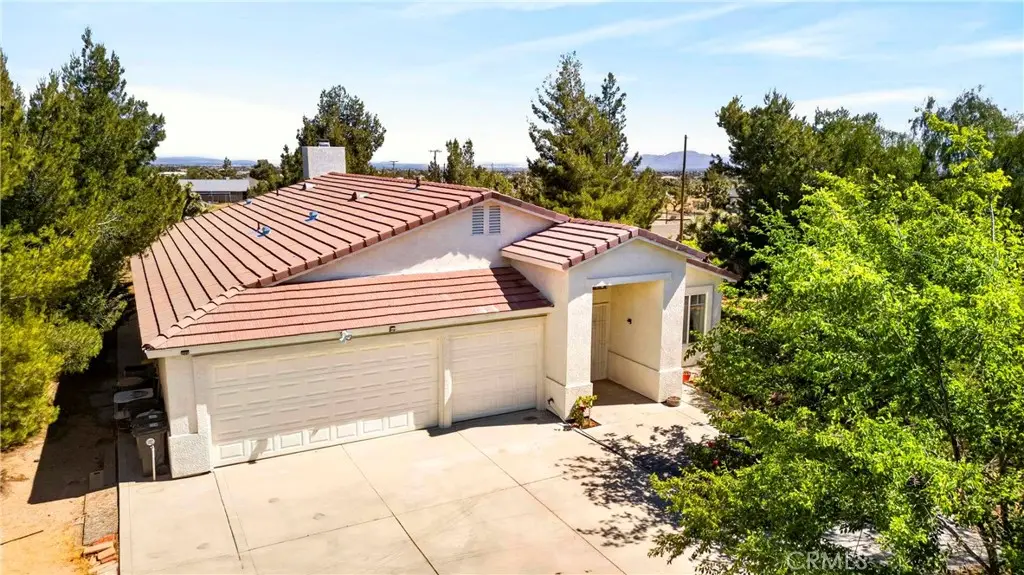 9770 Sunny Vista, Phelan, CA 92371 - #1