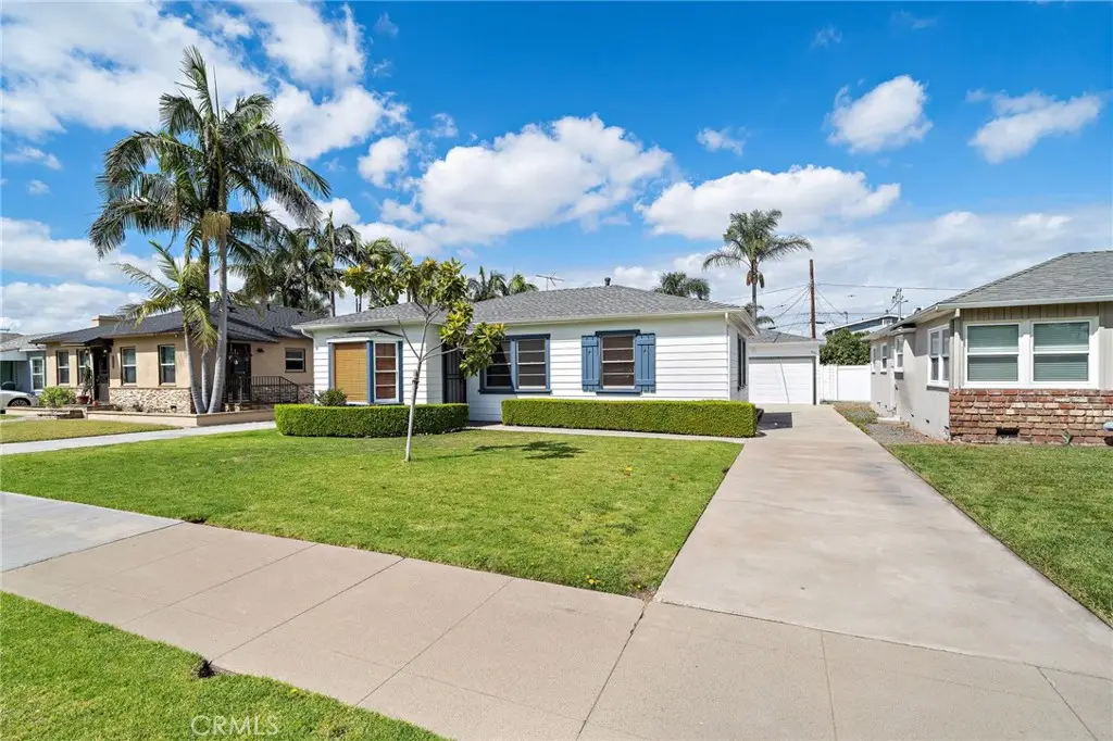 834 N Grand Street, Orange, CA 92867 - #1