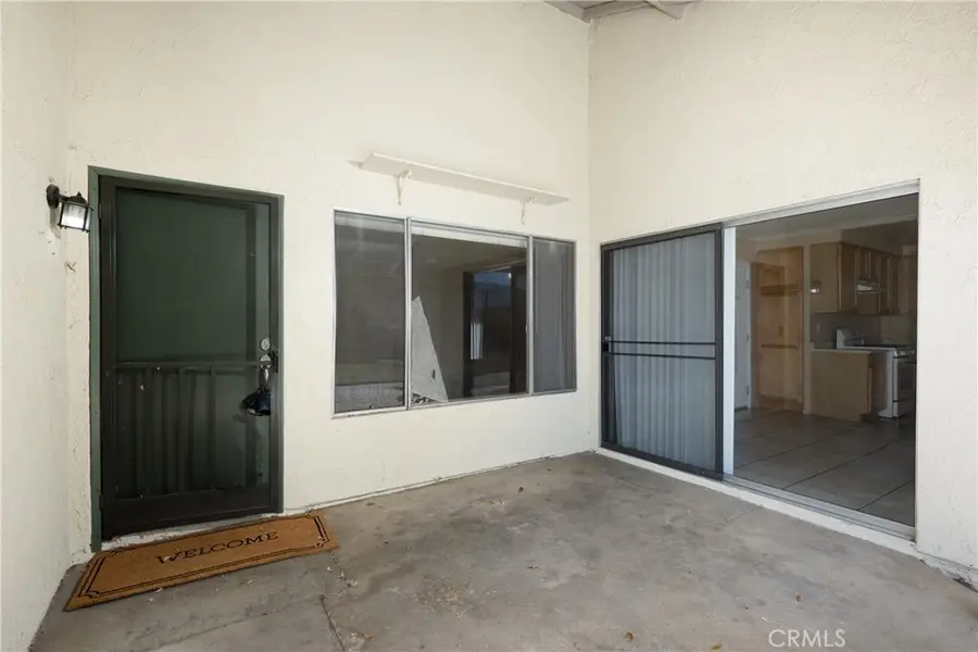 1589 Camelot, Corona, CA 92882 - #3