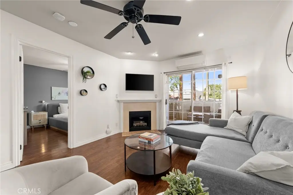 1200 Gaviota #104, Long Beach, CA 90813 - #1