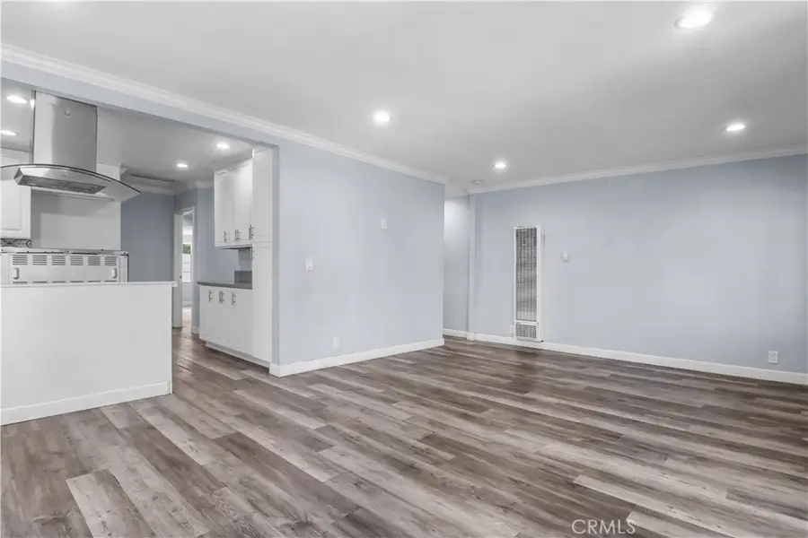 46 W Pleasant, Long Beach, CA 90805 - #3