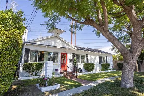 11117 Sylvan Street, North Hollywood, CA 91606
