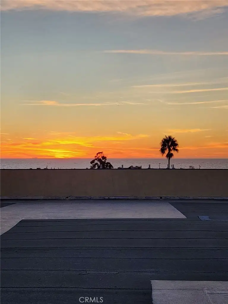 1707 Pacific Coast #507, Hermosa Beach, CA 90254 - #2
