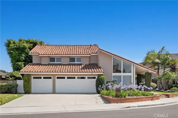 8832 Arcel Circle, Huntington Beach, CA 92646