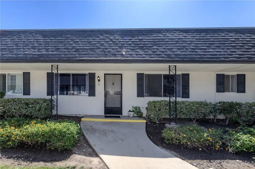 1356 Victoria #D, Fullerton, CA 92831 - #1