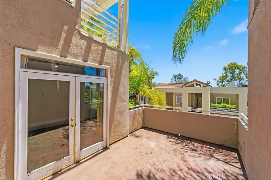 2604 E 20th #205e, Signal Hill, CA 90755 - #3
