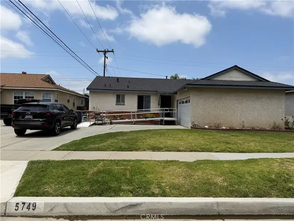 5749 Fanwood, Lakewood, CA 90713