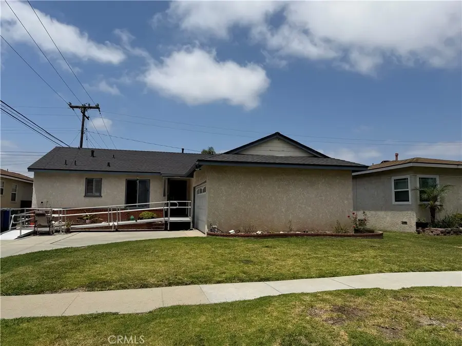 5749 Fanwood, Lakewood, CA 90713 - #2