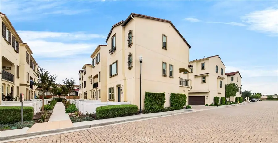 2242 W Anacasa, Anaheim, CA 92804 - #2
