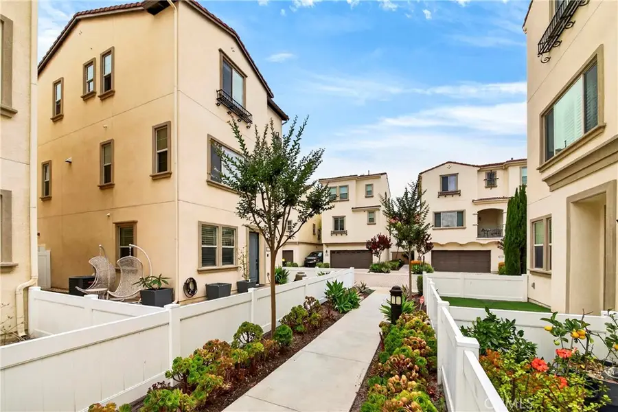 2242 W Anacasa, Anaheim, CA 92804 - #3