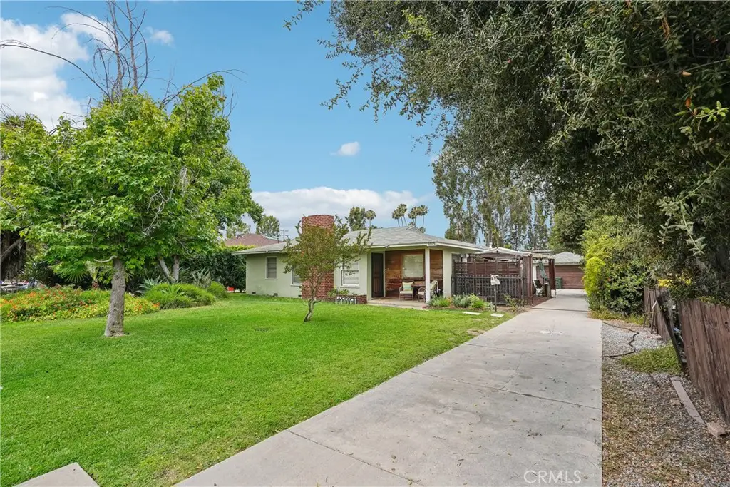 8905 Arrington Avenue, Downey, CA 90240 - #1