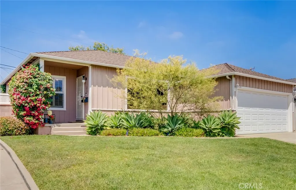 4725 Castana, Lakewood, CA 90712 - #1