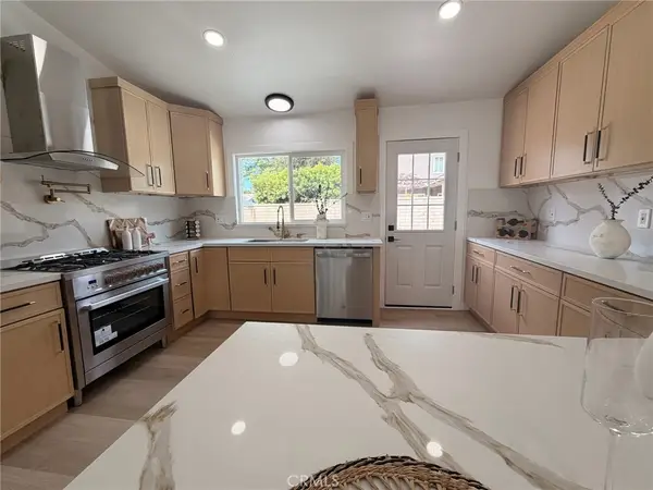 298 N Paseo Rio Blanco, Anaheim, CA 92807