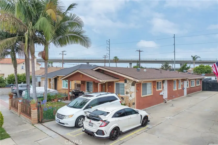 4853 W 116th St, Hawthorne, CA 90250 - #2