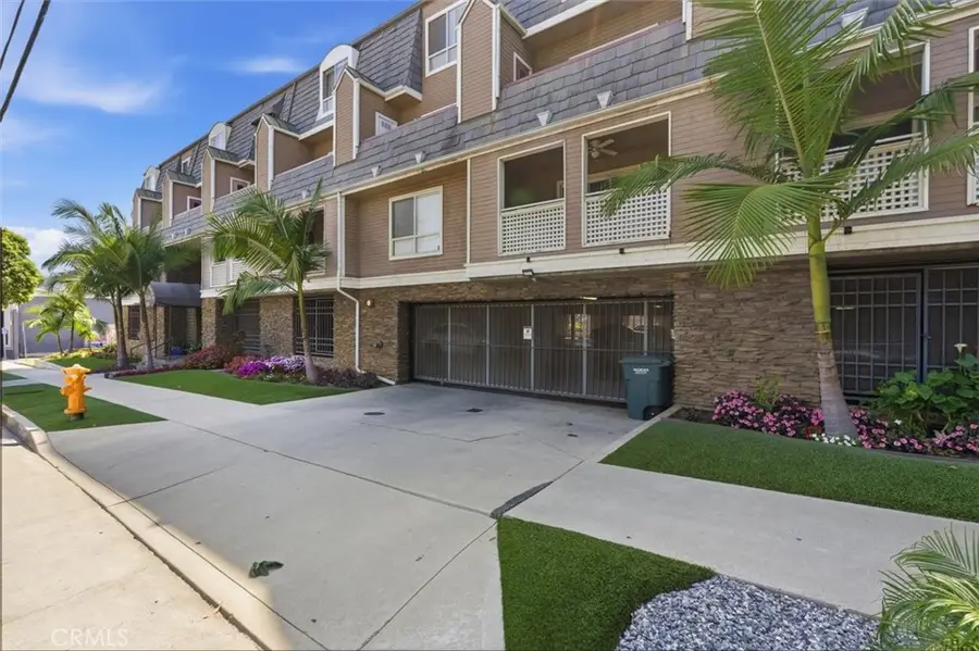 1355 Loma Avenue #310, Long Beach, CA 90804 - #3