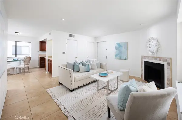 2206 A N Broadway #27, Santa Ana, CA 92706