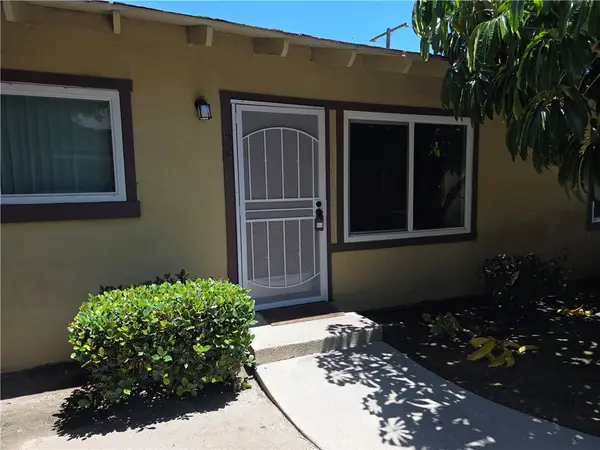 1541 E La Palma #H2, Anaheim, CA 92805