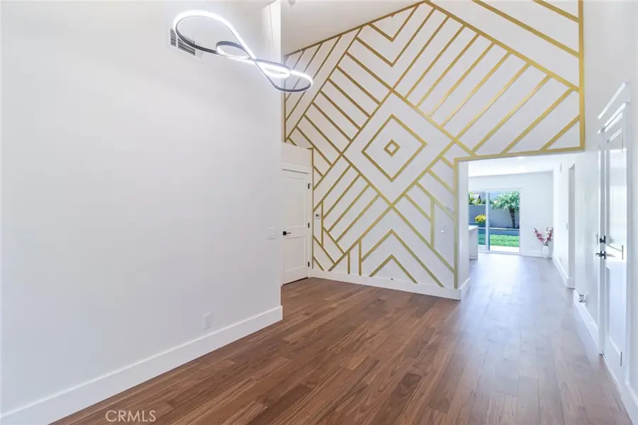 4122 Loma, Irvine, CA 92604 - #3