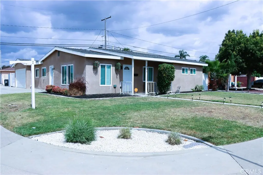 1001 N Hanover, Anaheim, CA 92801 - #1