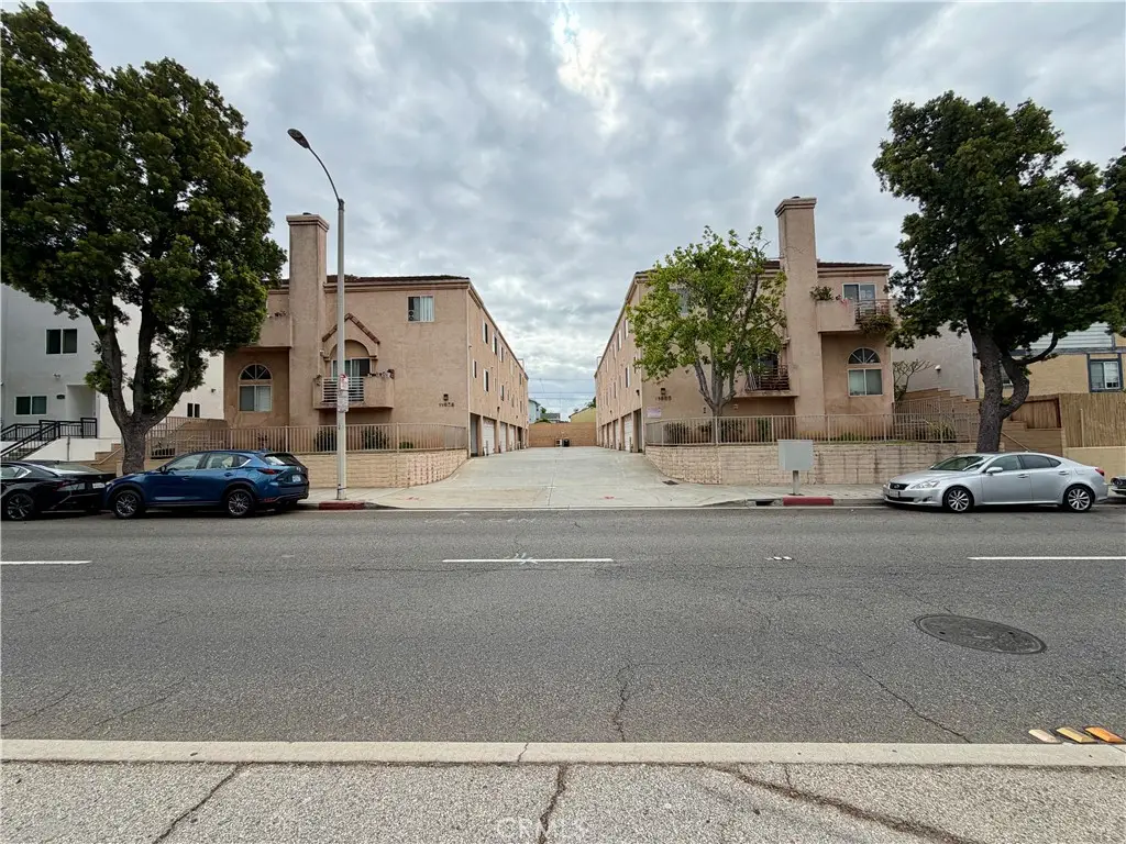 11608 Valley View Ave #4, Whittier, CA 90604 - #1