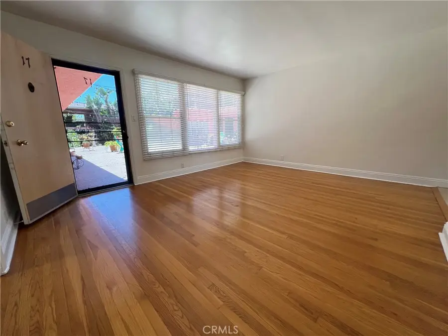 1023 E 1st #17, Long Beach, CA 90802 - #2
