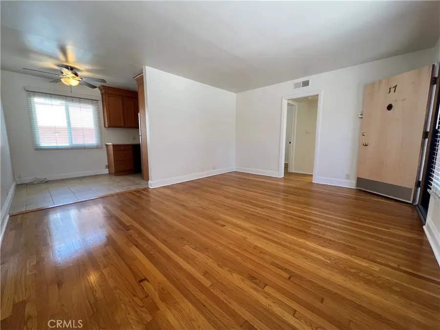 1023 E 1st #17, Long Beach, CA 90802 - #3