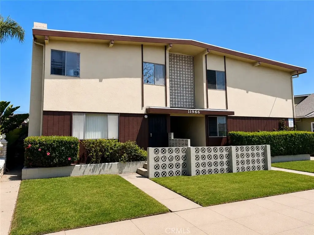 11966 Oxford Avenue, Hawthorne, CA 90250 - #1