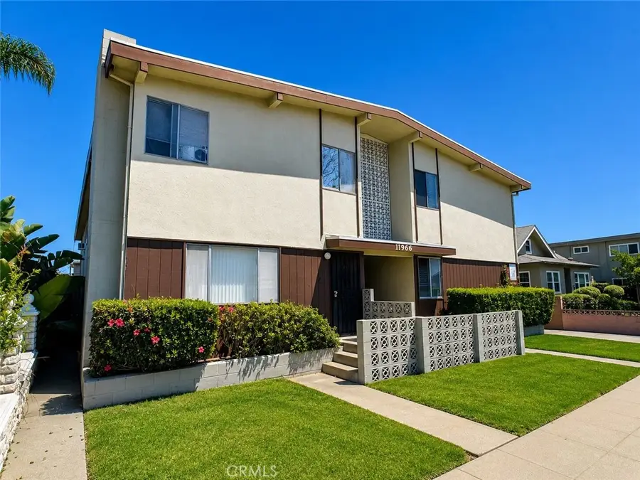 11966 Oxford Avenue, Hawthorne, CA 90250 - #2